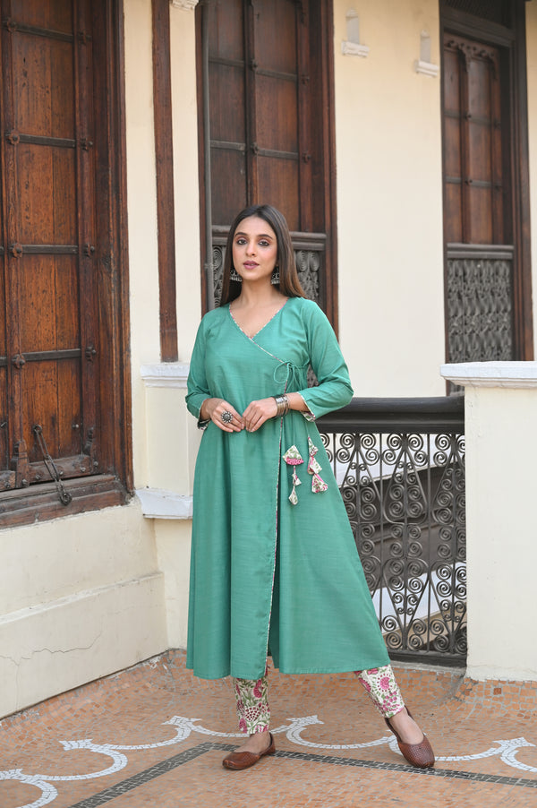 Reyon Slub Angrkha Kurta Set- Green & White