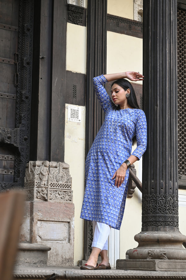 Sanganeri Cotton Kurta With Silver Tui Detail - Blue