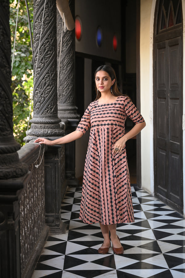 Bagru Anokhi Kurta-Black & Rust