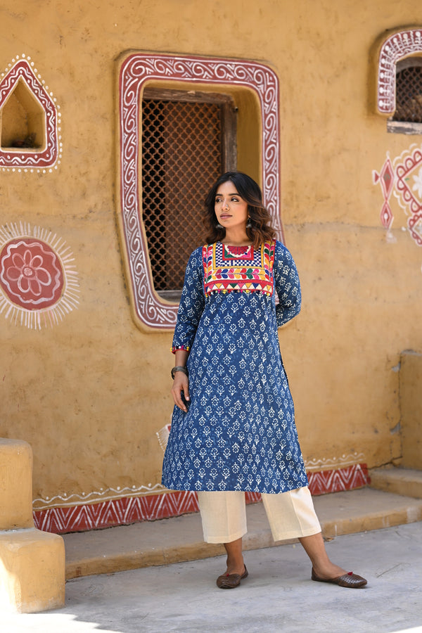 Indigo Kurta With Kutchi Work Patch - Blue