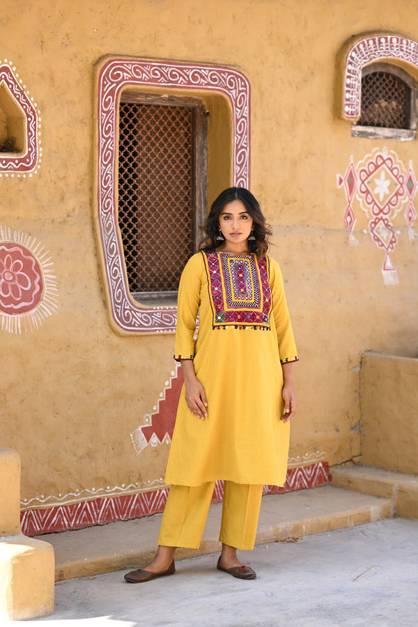 Solid Kurta With Kutchi Work Patch - Mustard